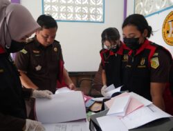 Lanjutkan Kasus TERA, Kejari Sanggau Geledah Kantor Disperindagkop