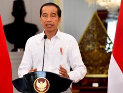 Jokowi Minta Semua Kegiatan di Papua Didampingi TNI-Polri
