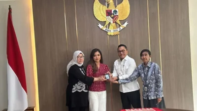 "Sekretariat Presiden meminta maaf secara resmi kepada jurnalis CNN Indonesia, Diana Valencia, dan mengembalikan ID pers yang sempat dicabut. Istana berjanji kejadian serupa tidak akan terulang. (Dok. Biro Pers Sekretariat Presiden)"